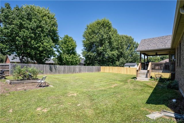 3040 Brookhill Court, Georgetown, IN 47122