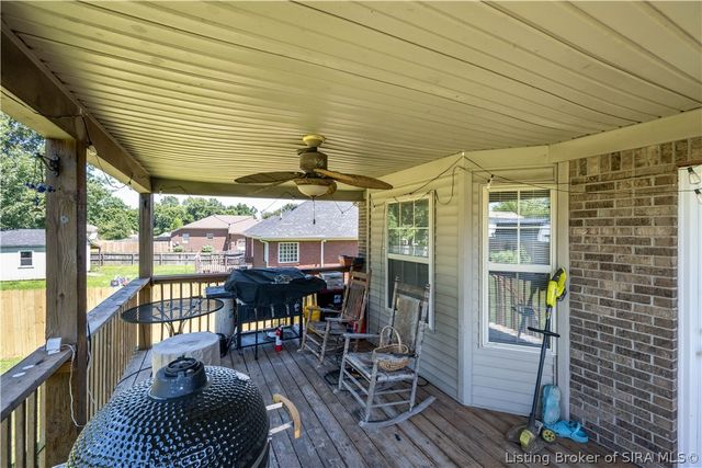 3040 Brookhill Court, Georgetown, IN 47122