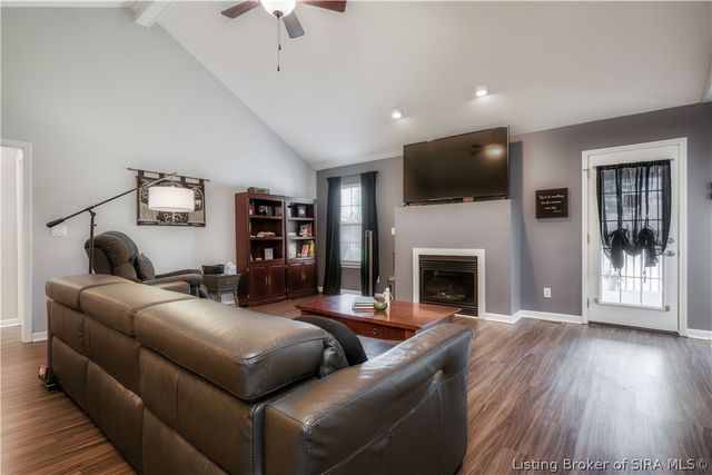 3040 Brookhill Court, Georgetown, IN 47122