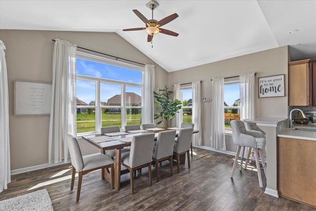 3108 Mineral Springs BOULEVARD, Summit, WI 53066
