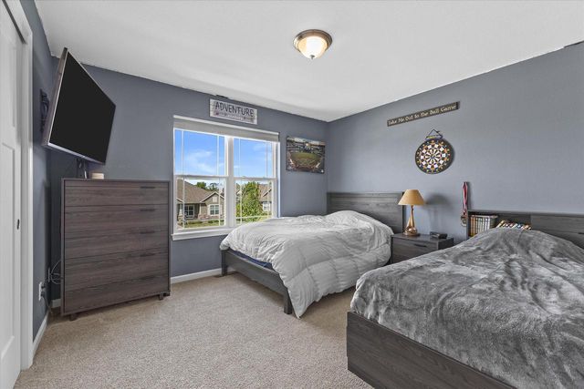 3108 Mineral Springs BOULEVARD, Summit, WI 53066