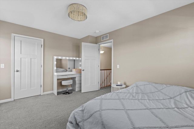 3108 Mineral Springs BOULEVARD, Summit, WI 53066
