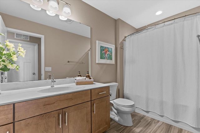 3108 Mineral Springs BOULEVARD, Summit, WI 53066