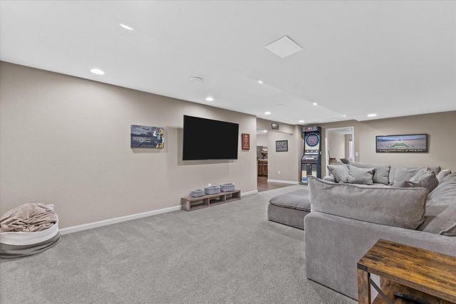 3108 Mineral Springs BOULEVARD, Summit, WI 53066