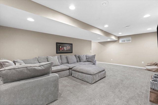 3108 Mineral Springs BOULEVARD, Summit, WI 53066