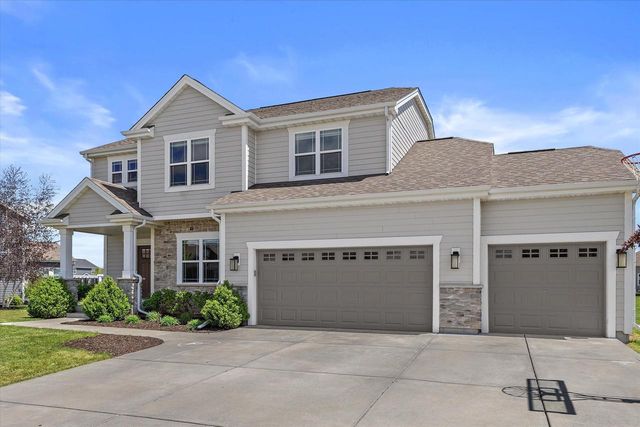 3108 Mineral Springs BOULEVARD, Summit, WI 53066