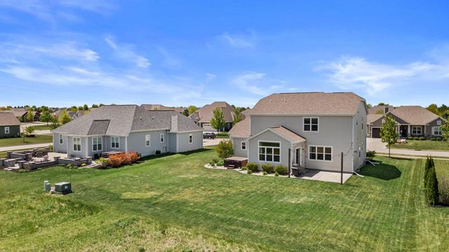 3108 Mineral Springs BOULEVARD, Summit, WI 53066