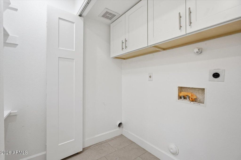 Image 17 of property listing at 619 E Jensen Street 58, Mesa, AZ 85203