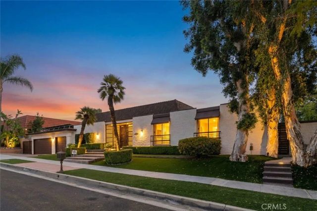 17180 Ballinger Street, Northridge, CA 91325