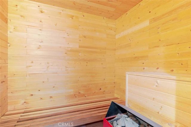 17180 Ballinger Street, Northridge, CA 91325