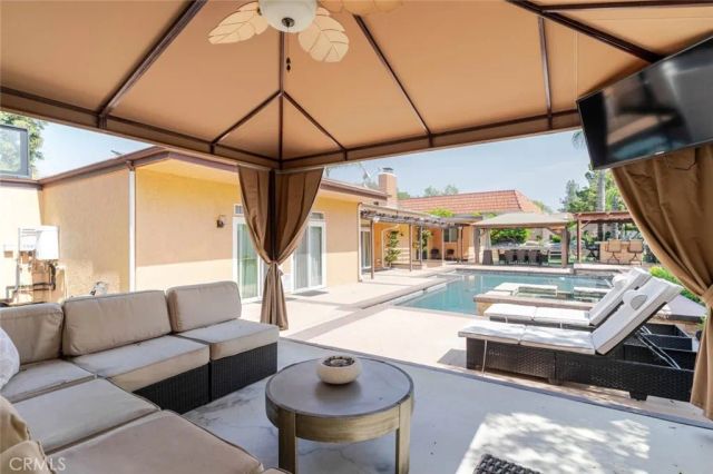 17180 Ballinger Street, Northridge, CA 91325