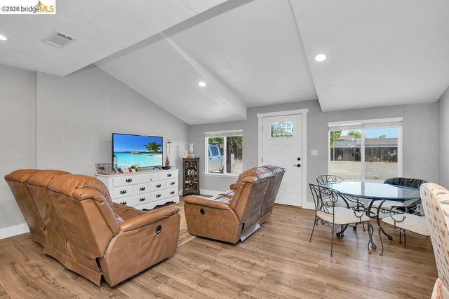 1140 Fairview Ave, Brentwood, CA 94513