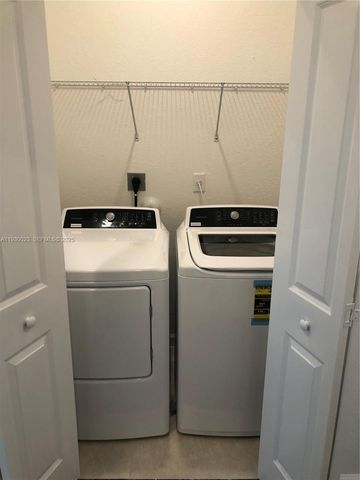 2610 SE 13th St 2610, Homestead, FL 33035