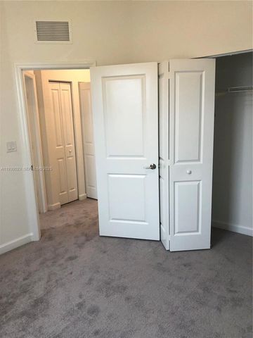 2610 SE 13th St 2610, Homestead, FL 33035