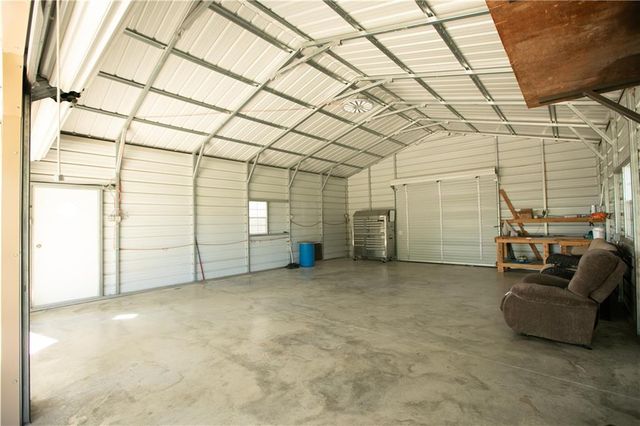 202 Howard Road, Trimble, MO 64492