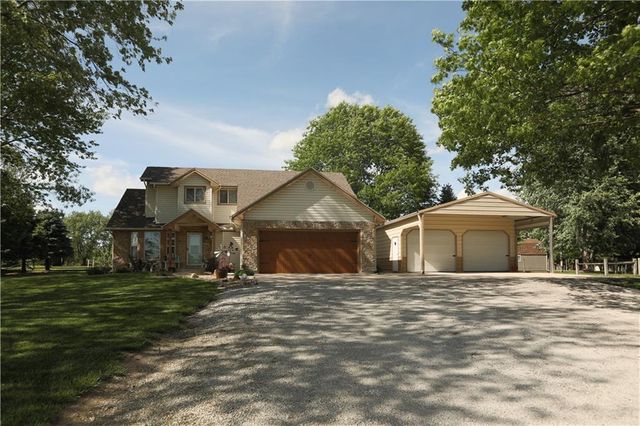 202 Howard Road, Trimble, MO 64492