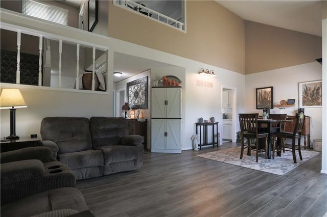 202 Howard Road, Trimble, MO 64492