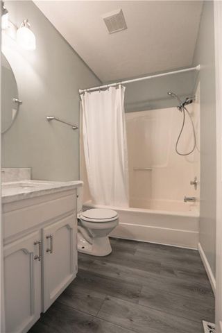 202 Howard Road, Trimble, MO 64492