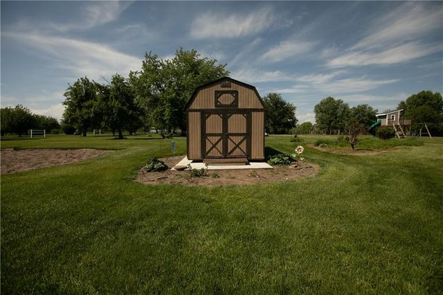 202 Howard Road, Trimble, MO 64492