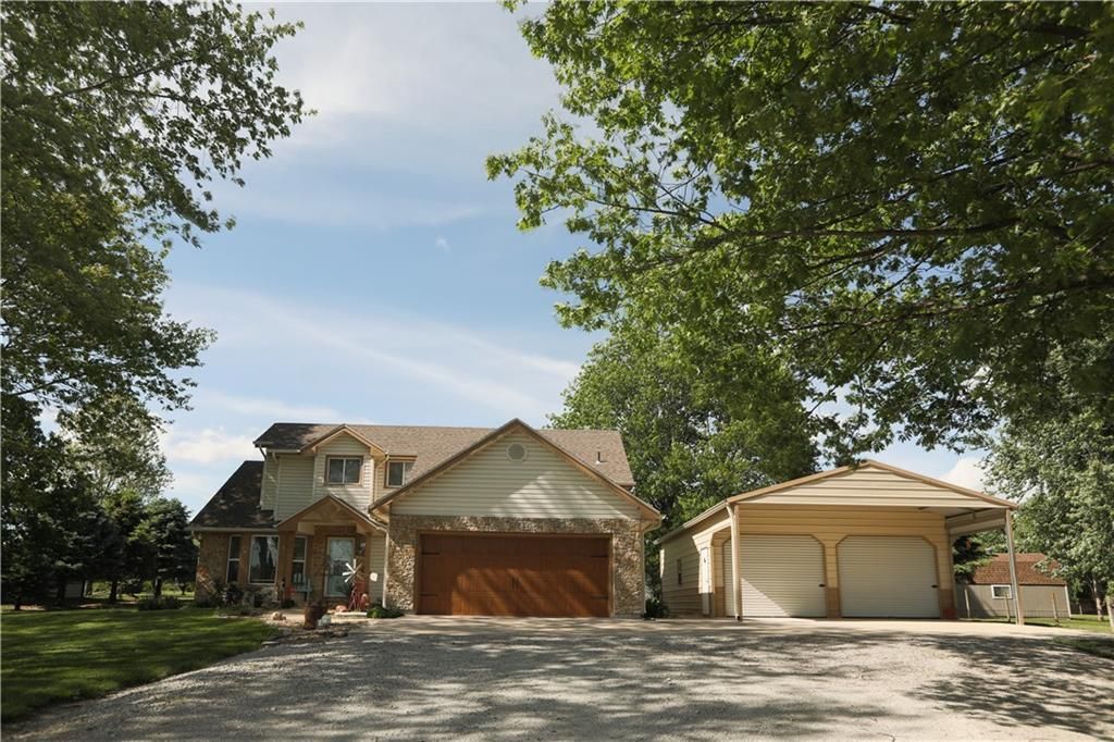 202 Howard Road, Trimble, MO 64492