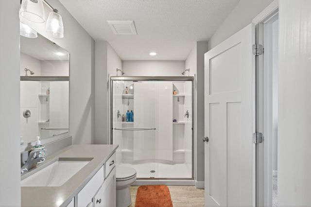 1704 Wilking Way, Shakopee, MN 55379