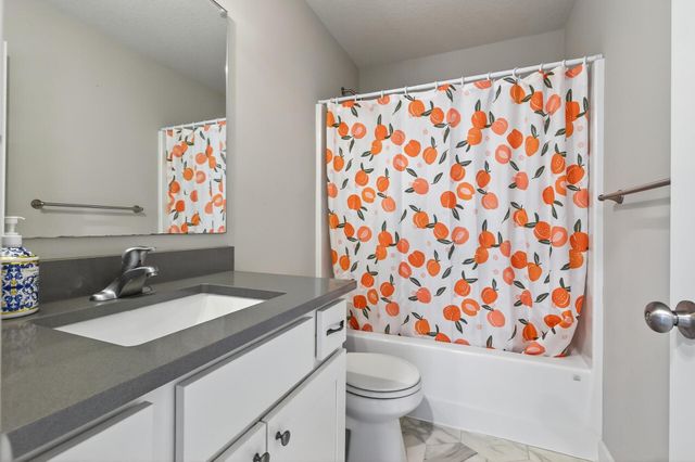1704 Wilking Way, Shakopee, MN 55379
