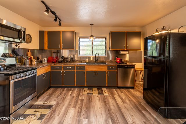 29 Tubac Plaza, Tubac, AZ 85646