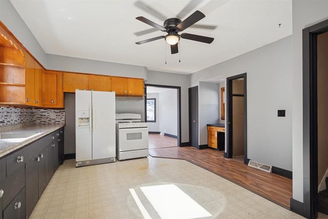 719 UNION STREET, Stevens Point, WI 54481