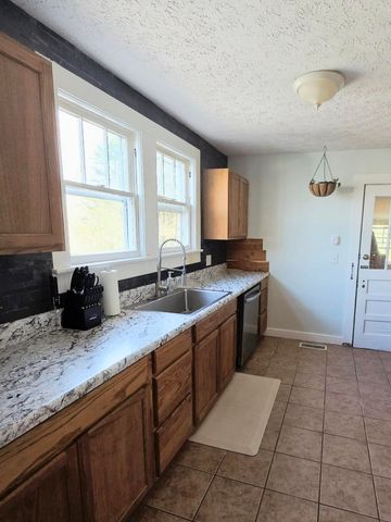 17986 State Highway 58 N, Decatur, TN 37322