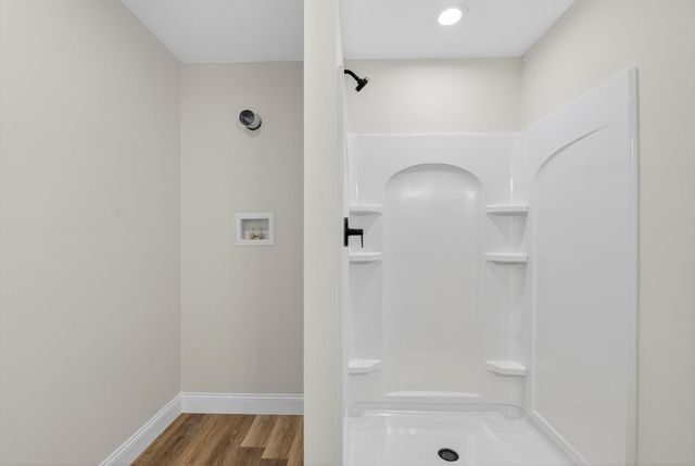 1051 Boston Rd 1051, Haverhill, MA 01835