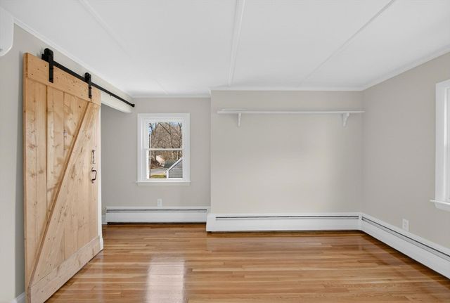 1051 Boston Rd 1051, Haverhill, MA 01835