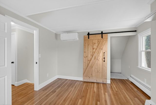 1051 Boston Rd 1051, Haverhill, MA 01835