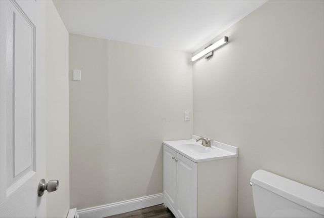 1051 Boston Rd 1051, Haverhill, MA 01835