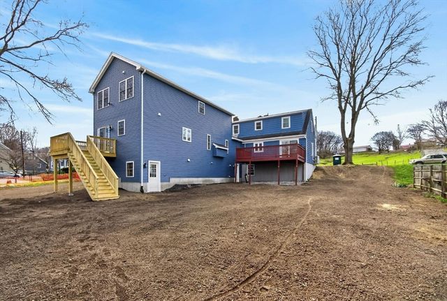 1051 Boston Rd 1051, Haverhill, MA 01835