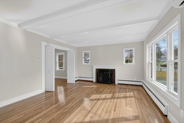 1051 Boston Rd 1051, Haverhill, MA 01835