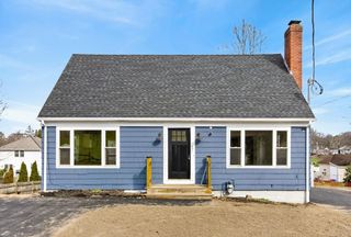 1051 Boston Rd 1051, Haverhill, MA 01835