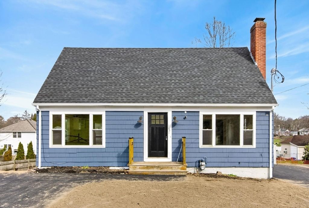 1051 Boston Rd 1051, Haverhill, MA 01835