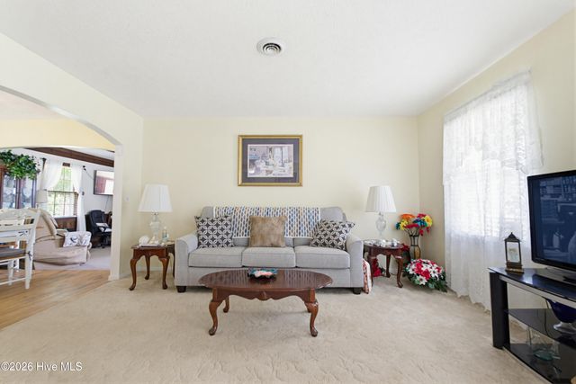 128 Seals Street, Tabor City, NC 28463