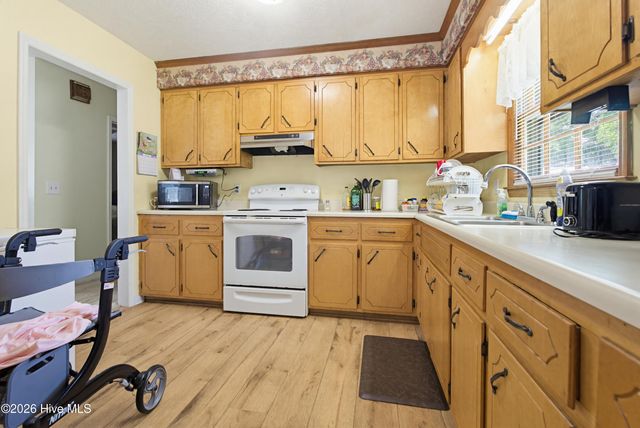 128 Seals Street, Tabor City, NC 28463