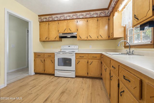 128 Seals Street, Tabor City, NC 28463