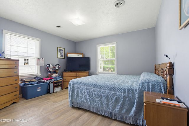128 Seals Street, Tabor City, NC 28463