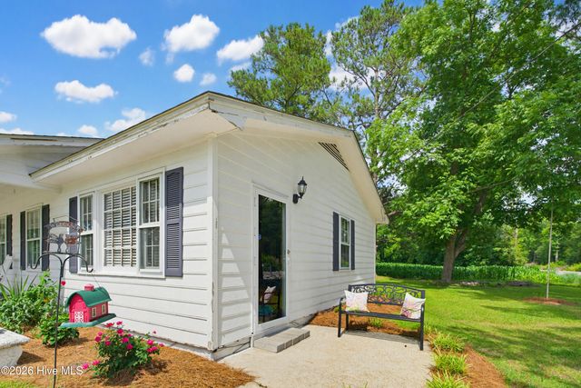 128 Seals Street, Tabor City, NC 28463