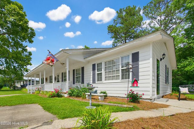 128 Seals Street, Tabor City, NC 28463