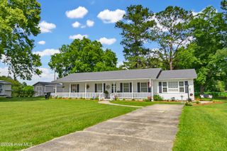 128 Seals Street, Tabor City, NC 28463
