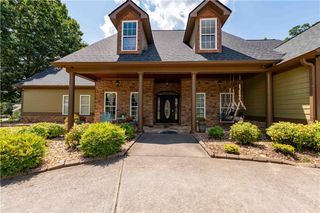 42 Rocky Mountain Pass, Adairsville, GA 30103