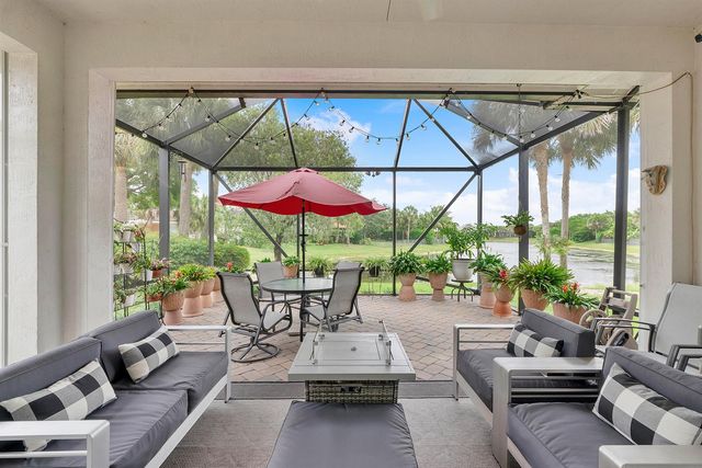 8240 NW 120th Way, Parkland, FL 33076