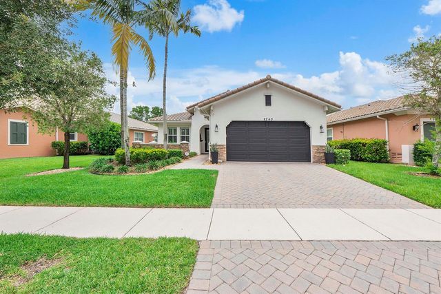 8240 NW 120th Way, Parkland, FL 33076