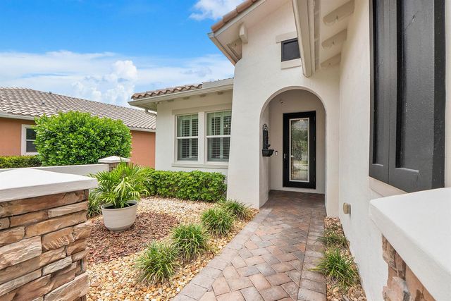 8240 NW 120th Way, Parkland, FL 33076