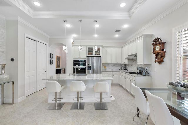 8240 NW 120th Way, Parkland, FL 33076