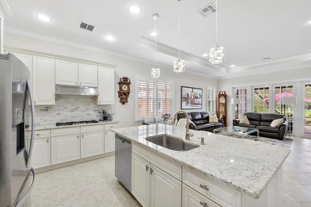 8240 NW 120th Way, Parkland, FL 33076